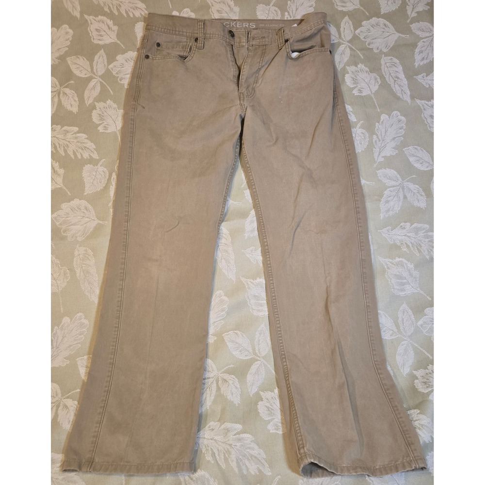 Dockers D3 Classic Fit Khaki Pants Mens 33x32 Tan Cotton Twill Straight Leg